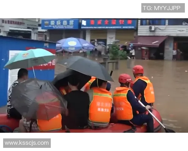 东方日报即时新闻:多地暴雨引发洪水灾害 交通瘫痪民众受困救援行动紧急展开 东方日报即时新闻:多地暴雨引发洪水灾害 交通瘫痪民众受困救援行动紧急展开