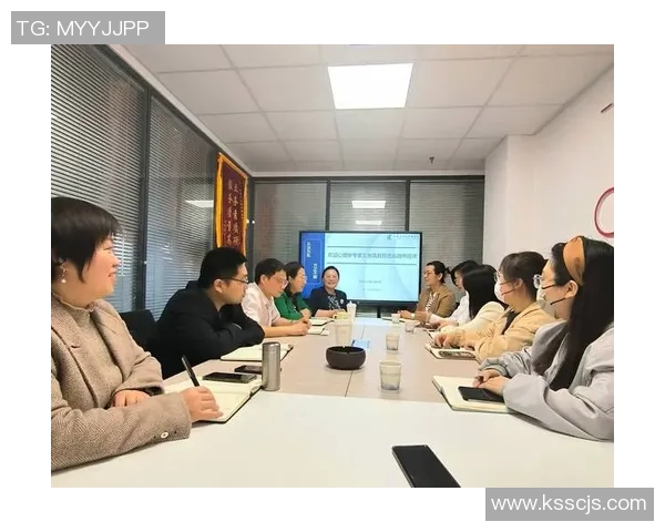 以交流为中心探讨现代社会人际沟通的重要性与技巧提升