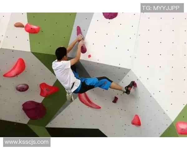 西安攀岩队转型之路:机遇与挑战并存的攀岩评论分析 西安攀岩队转型之路:机遇与挑战并存的攀岩评论分析